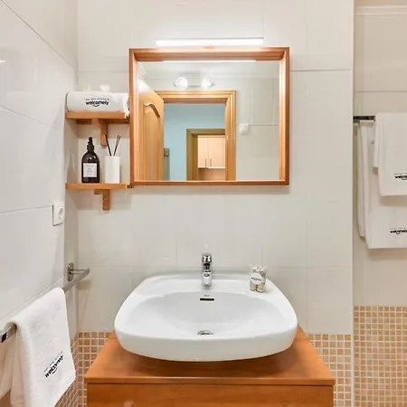 Sea Blue - By Welcomely * Benidorm